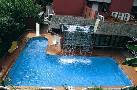 רימיני Hotel Carol מראה חיצוני תמונה